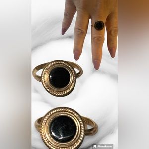 Black onyx ring